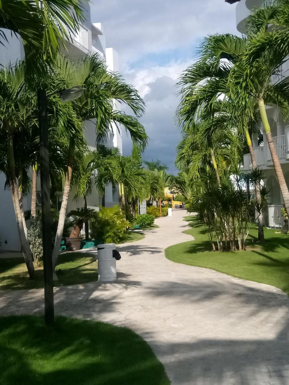 Apartamentos Y Habitaciones Sol Dominicus Solo Adultos La Laguna Eksteriør bilde
